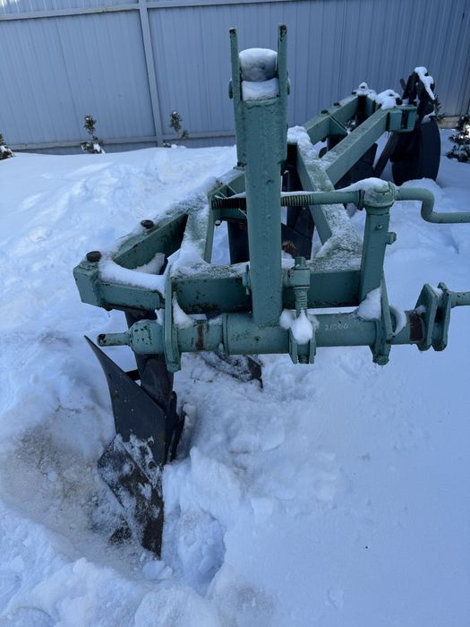 Продам плуг привезений з Польщі