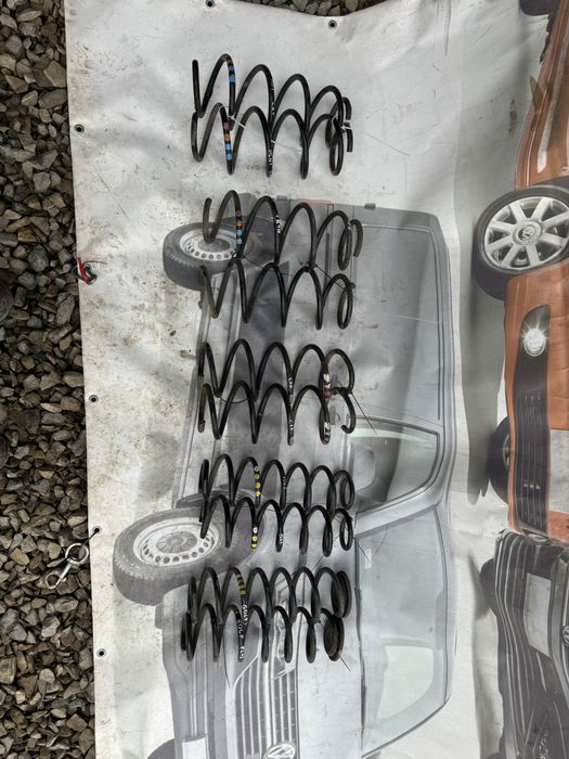 Пружини Golf Plus 5 6 пружина гольф плюс