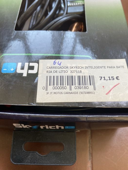 Carregador de baterias inteligente