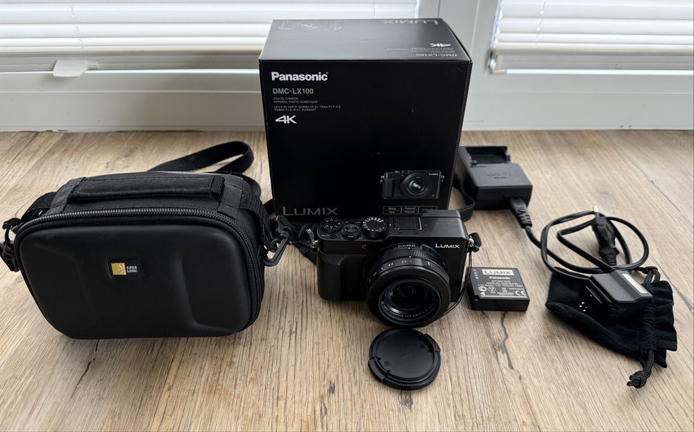 Panasonic Lumix LX100 /Leica F1.7