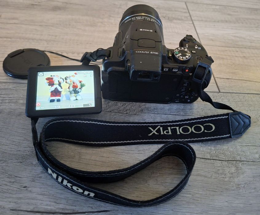 Aparat kompaktowy super zoom x60 Nikon Coolpix B700