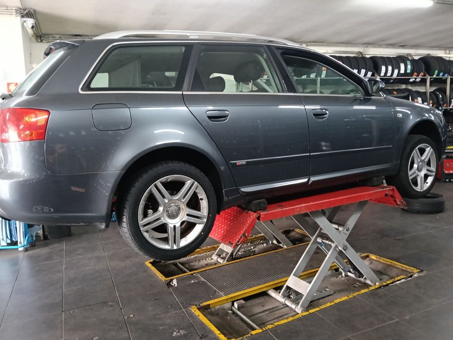 Audi A4 2.0 TDI Sline