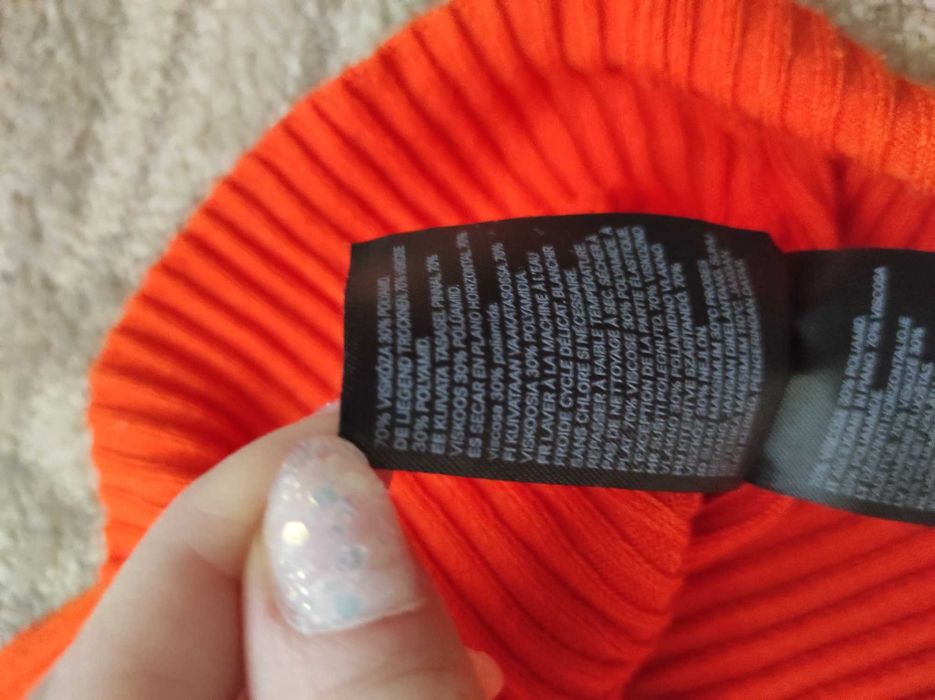Koralowa prążkowana bluzka h&m