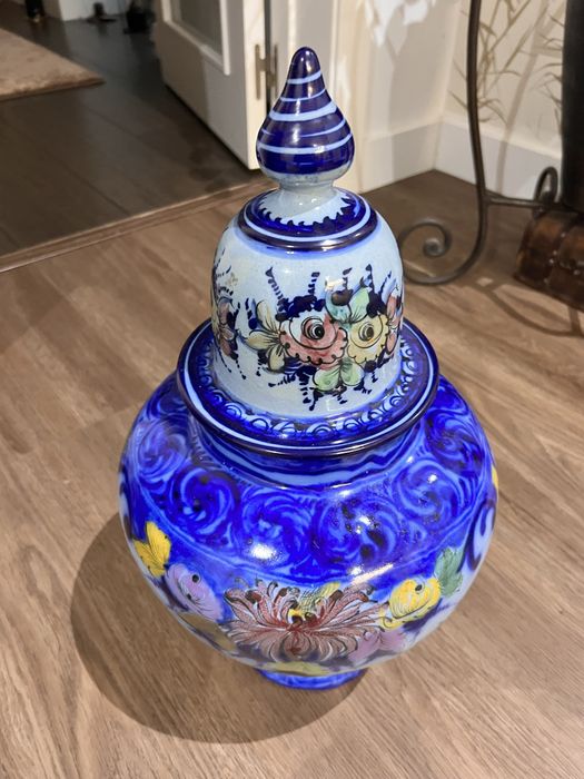 Lindo vaso Alcobaça pintado a mão.Grande.