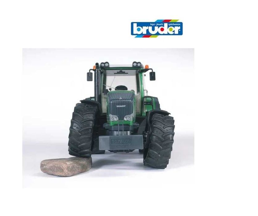 BRUDER - Ciągnik Fendt 936 Vario U03040 Zabawka Nowy