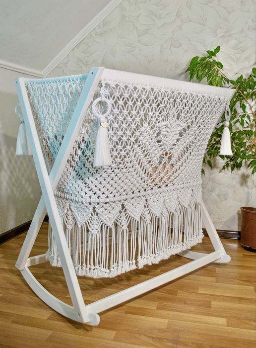 Łòżeczko dla dziecka, kołyska ręczna robota, naturalne materiały