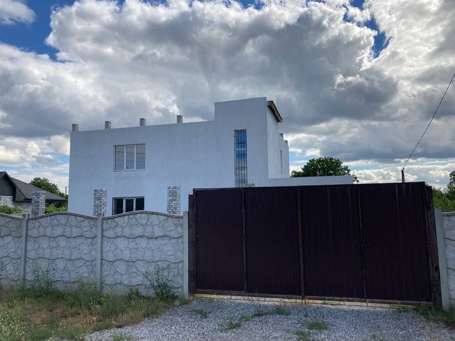 Від власника Продам пів будинку по ваучеру, сертифікату від власника, лівий берег, вул Кролівецька
