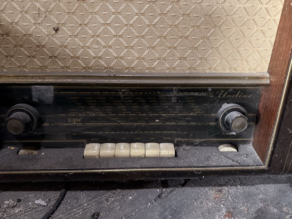Radio lampowe EAW-Super 7695 E Undine lata 50. – SPRAWNE, świeci, unikat PRL
