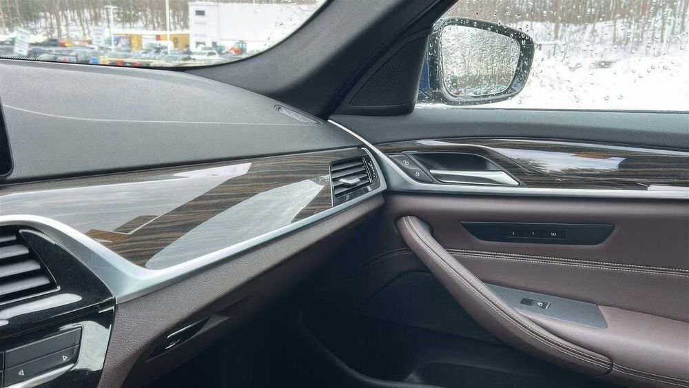 BMW 530e G30      2021