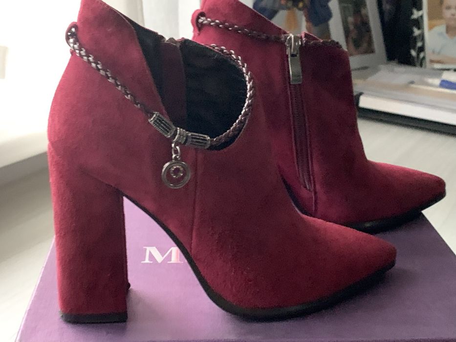 Продам осінні черевички