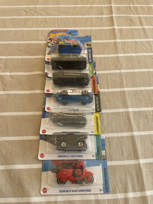 Lote 7 carros Hotwheels