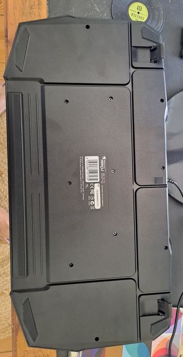 Teclado Gaming Roccat ISKU