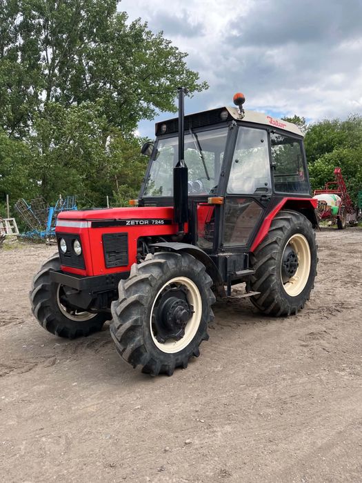 Zetor 7245 1991r. Po remoncie silnika.