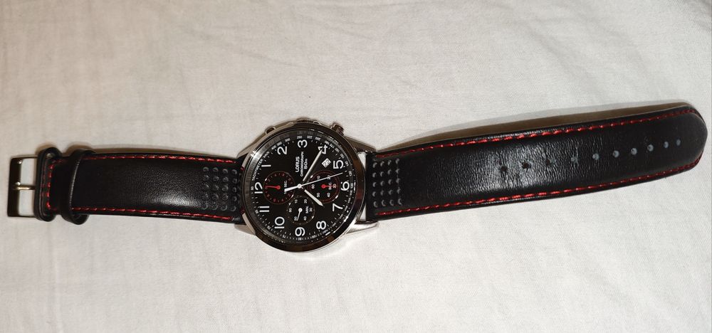 Relógio Lorus RM321GX9