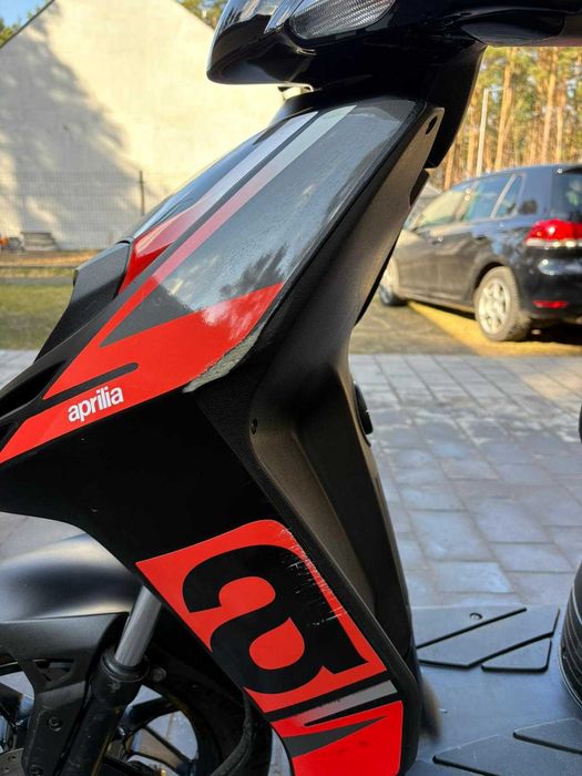 Skuter Aprilia SR 50 cm 2 T
