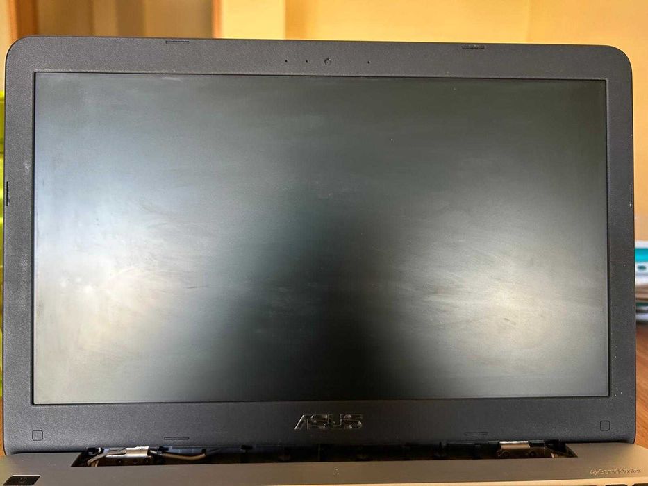 Notebook ASUS VivoBook X556U64740937437955123