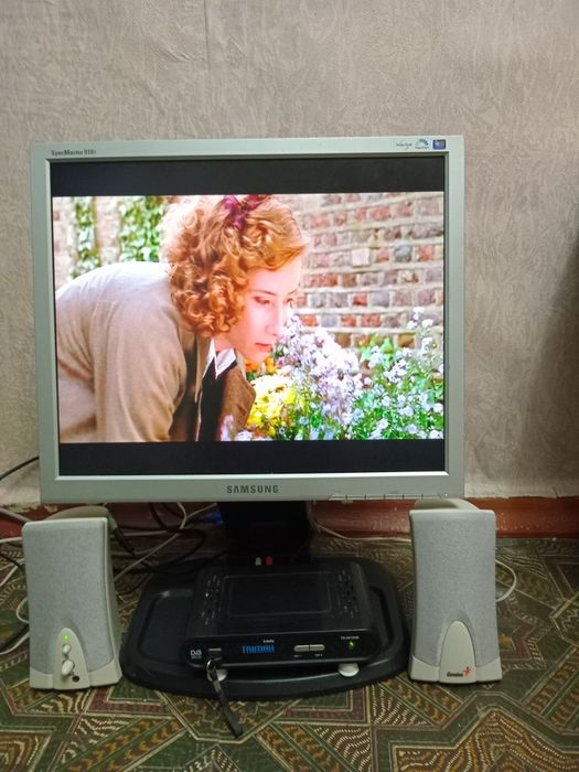 Монітор Самсунг з HDMI