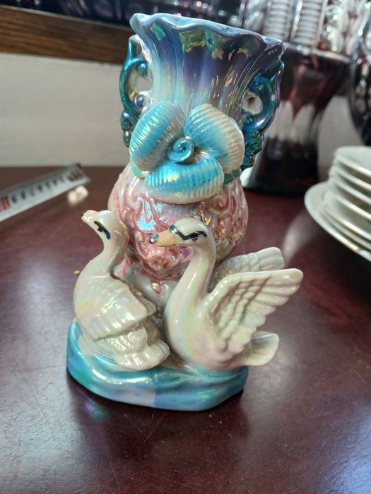 Ceramiczny wazonik wazon z łabędziami