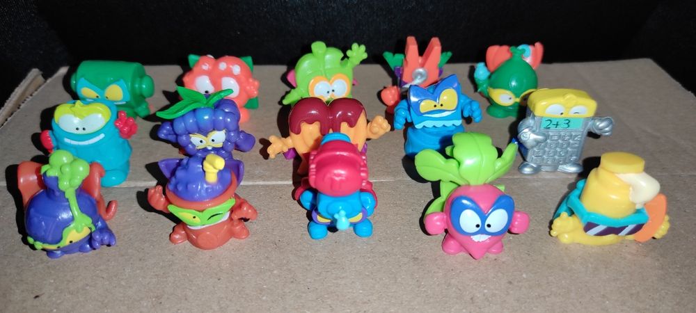Figurki Super Things