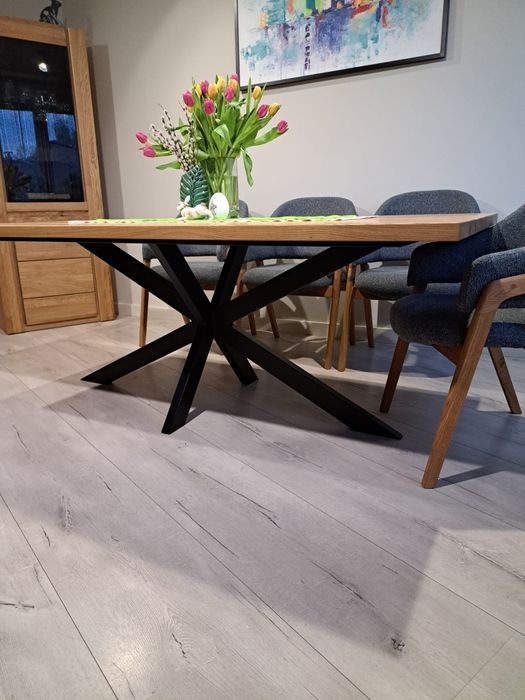 PAJĄK- Krzyżak noga do stołu w stylu loft