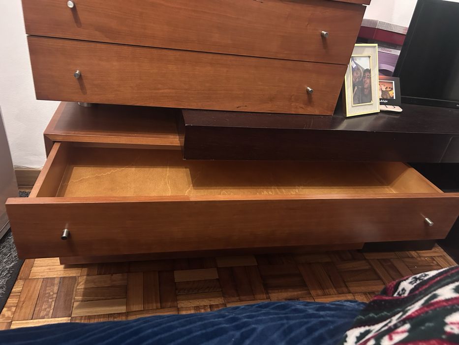 Comoda 7 gavetoe e porta joias