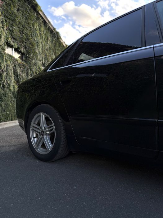 Продам Audi A4 b7