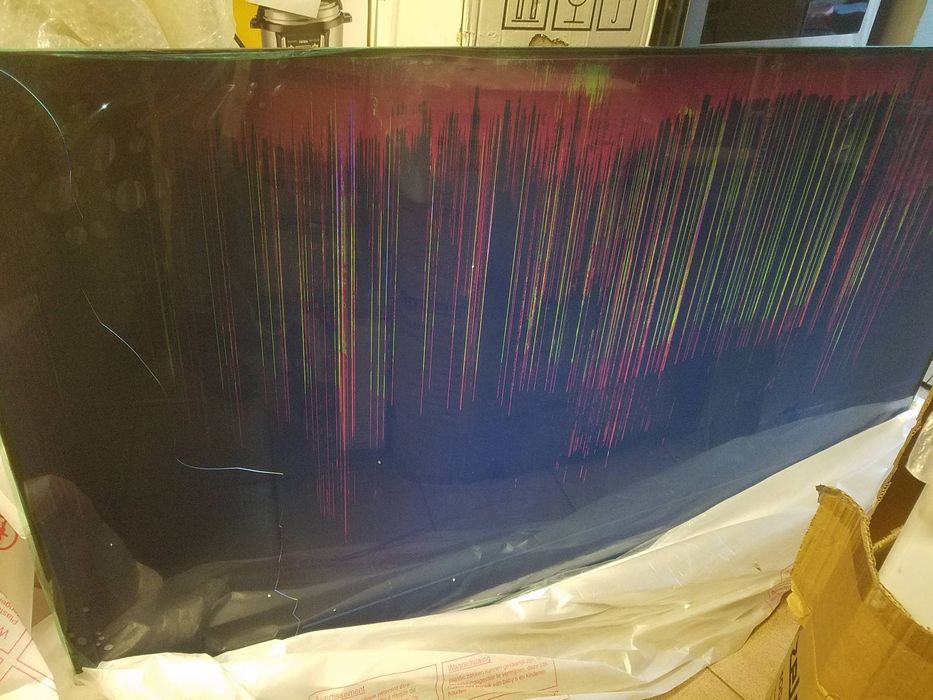 Smart 70" Haier H70K801UG битий