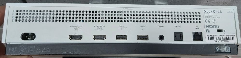 Ігрова консоль Microsoft Xbox One S 1681  "1TB"