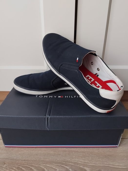 Tommy Hilfiger buty męskie r. 40