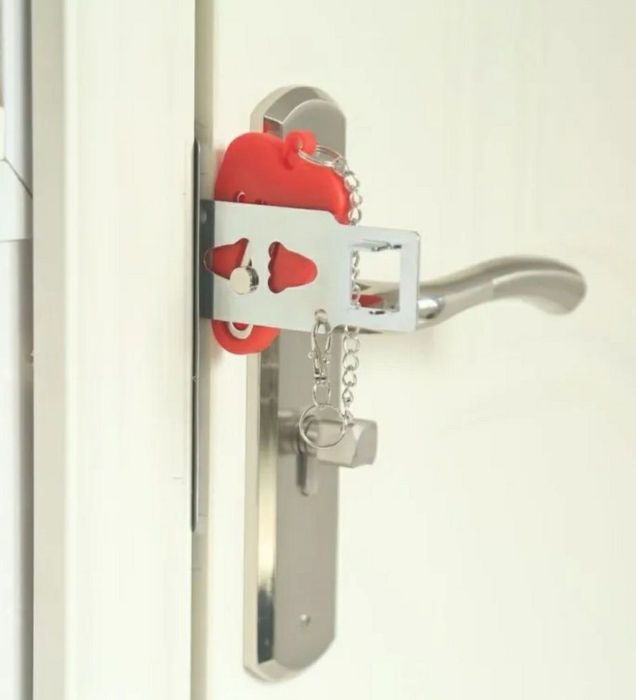 Blokada do drzwi - montaż bez narzędzi