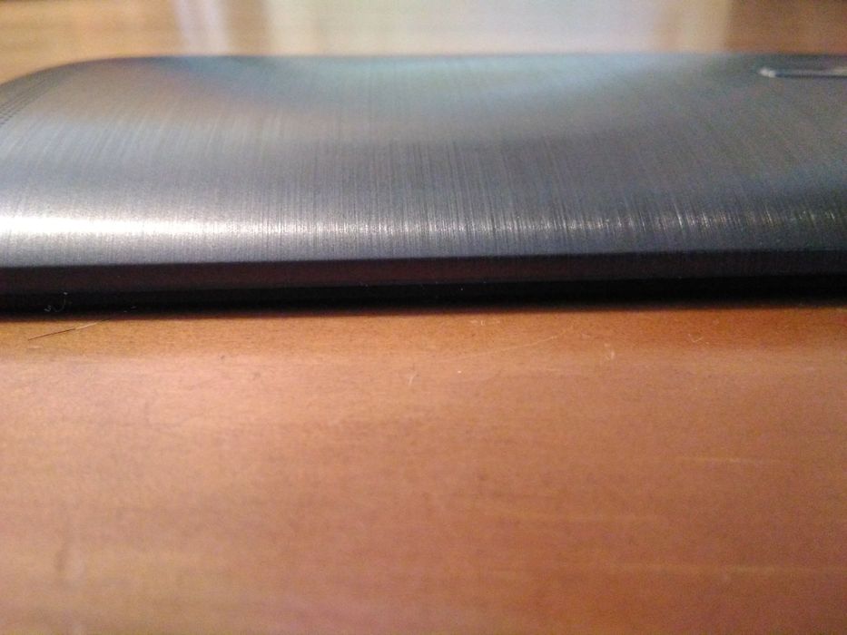 ASUS Zenfone 2 - 4Gb RAM Para peças