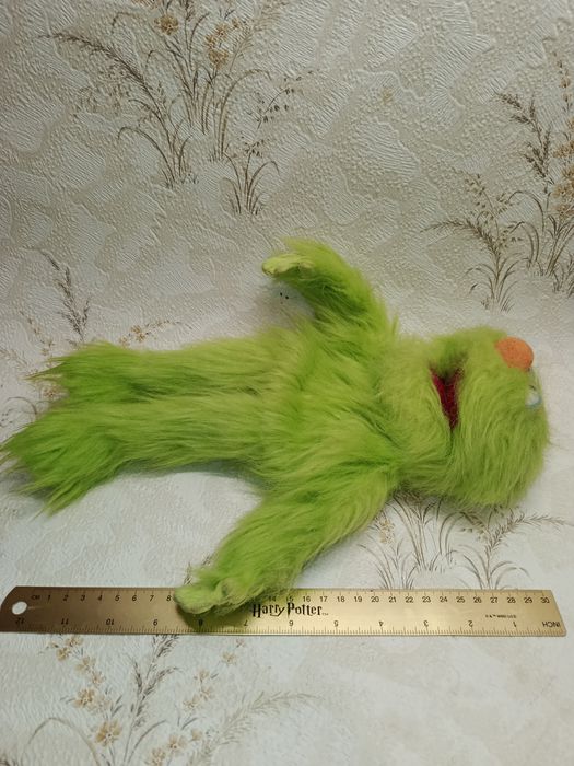 Игрушка на руку кукольный театр марионетка пушистый зелёный монстр Sil