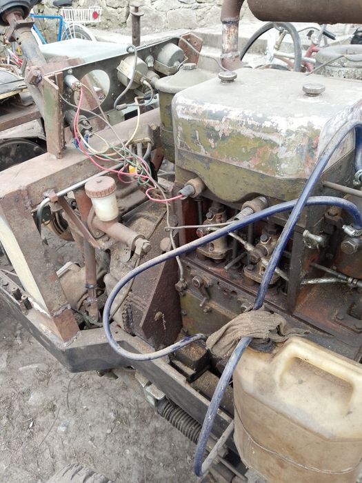 Продаж дизельного двигуна 2Ч8.5