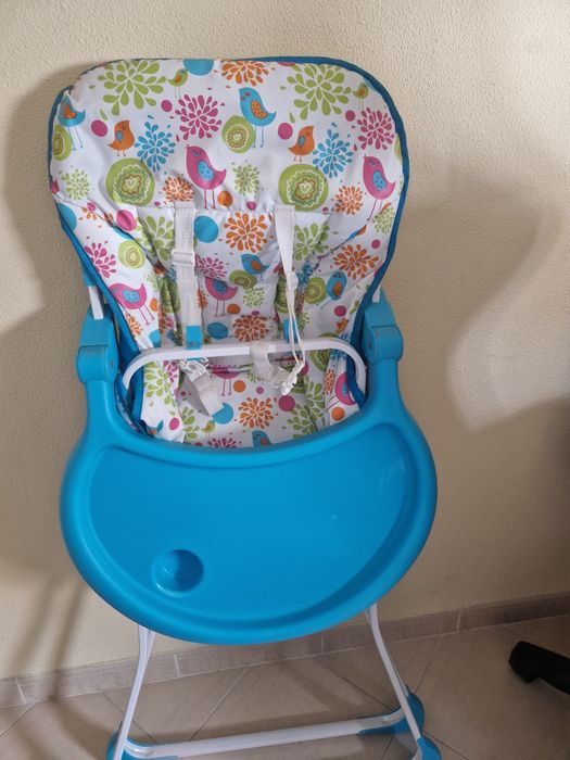Cadeira de refeições criança