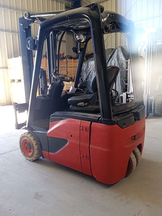 Empilhador Linde E14C evo