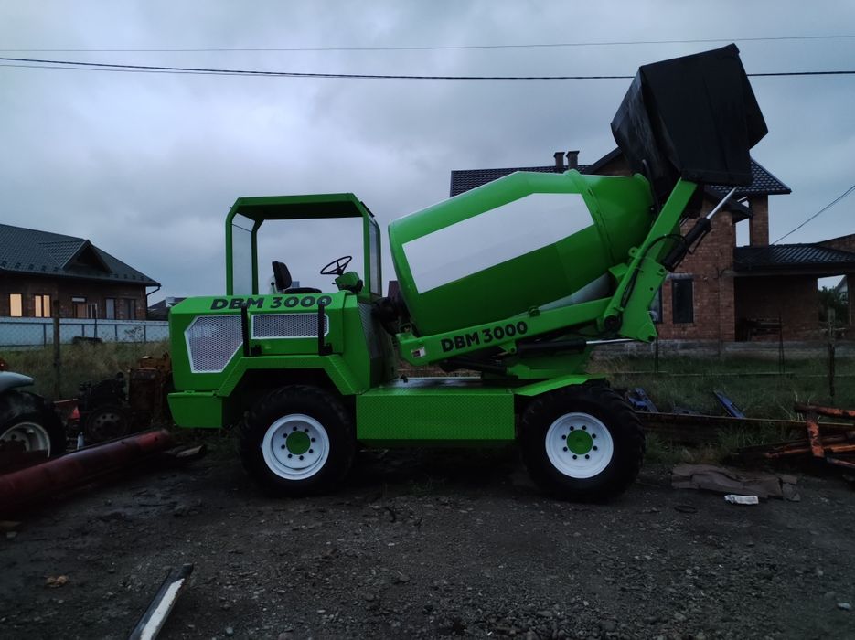 Самохідний бетонозмішувач MERLO DBM 3000