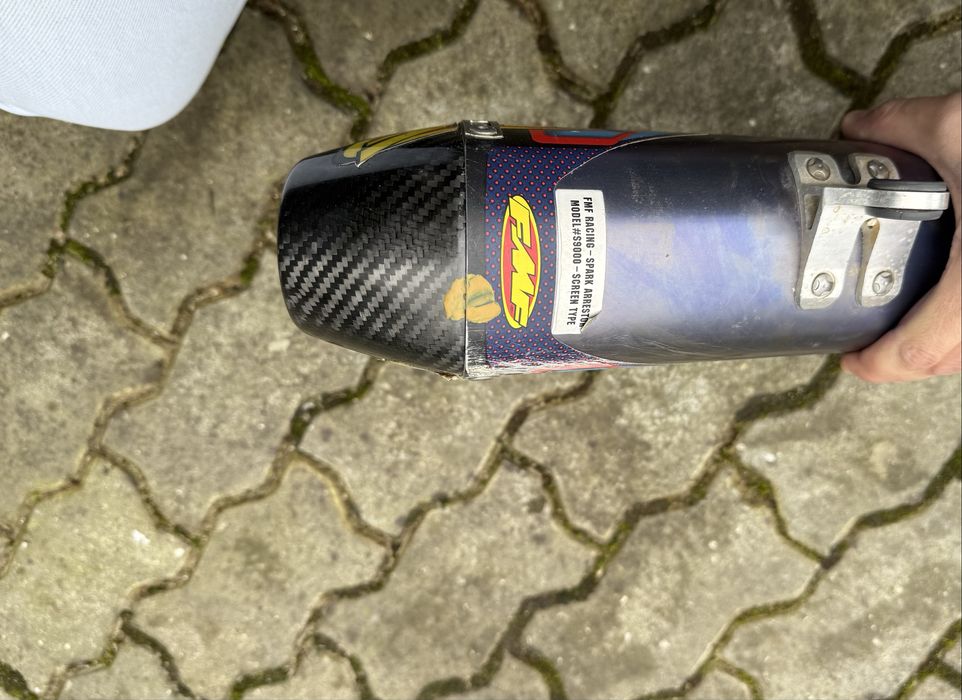 PONTEIRA DE ESCAPE FMF FACTORY 4.1 TITANIUM / CARBON