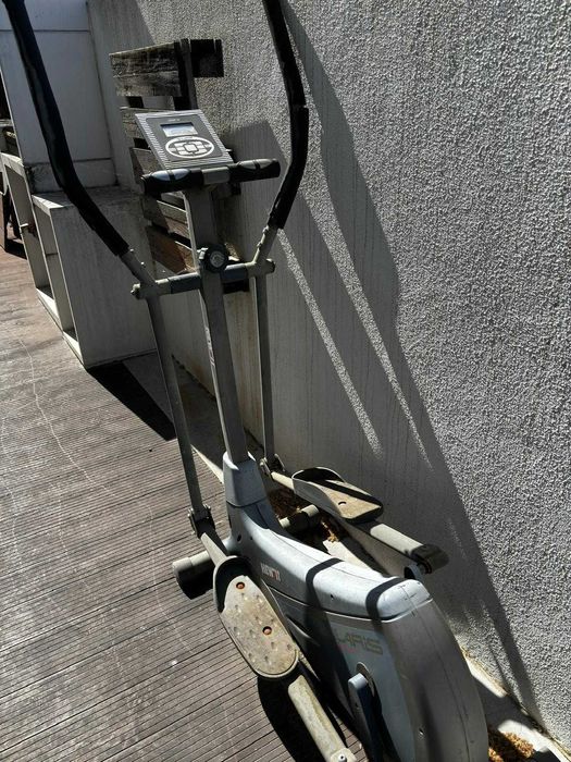 Máquina para fazer desporto