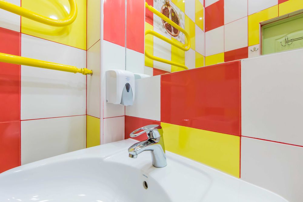 Підселення в кімнату на 4 особи поряд з вокзалом/Реальні фото!-6-555.biz.ua