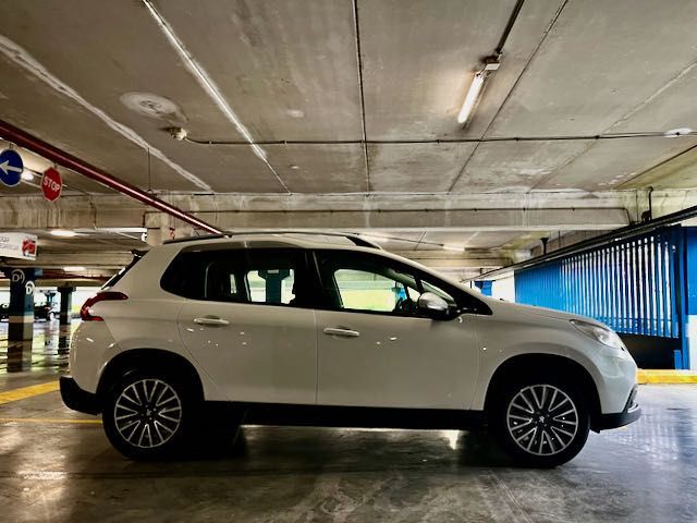 PEUGEOT 2008 1.2 VTi ACTIVE 82CV (Como Novo) 2014