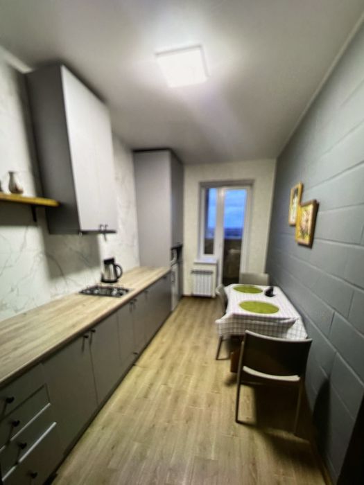 Затишна квартира з опаленням і гарячою водою завжди на Леваді