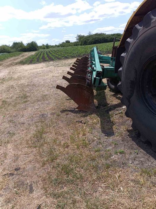 Продам трактор К 700 Кіровець