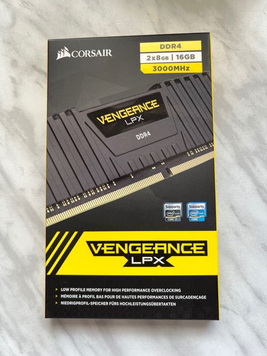 corsair ddr4 16gb 3000 - купити комплектуючі для ПК - Ціна на OLX.ua
