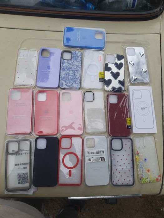 Продам чохли на 12 pro max