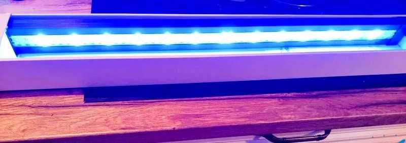 Lampa długa kolorowa