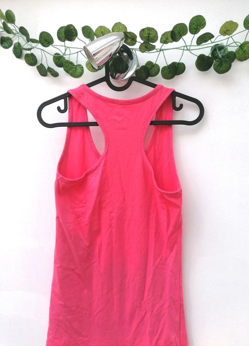 Top Desportivo Rosa Fluorescente