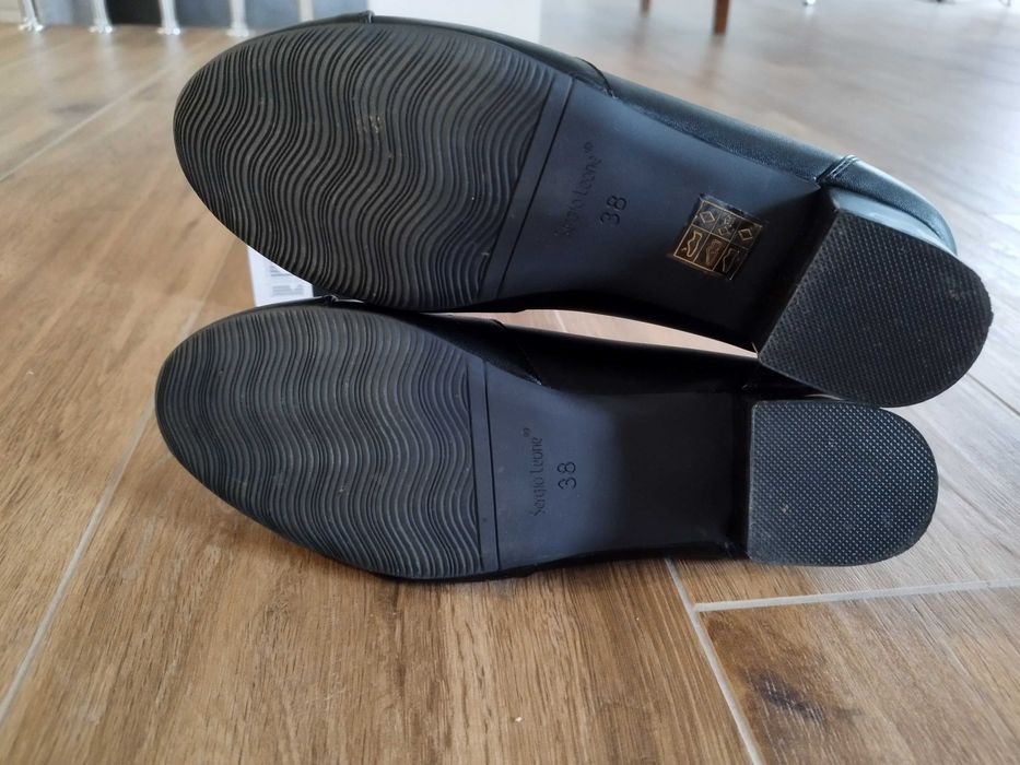 Półbuty czarne nowe