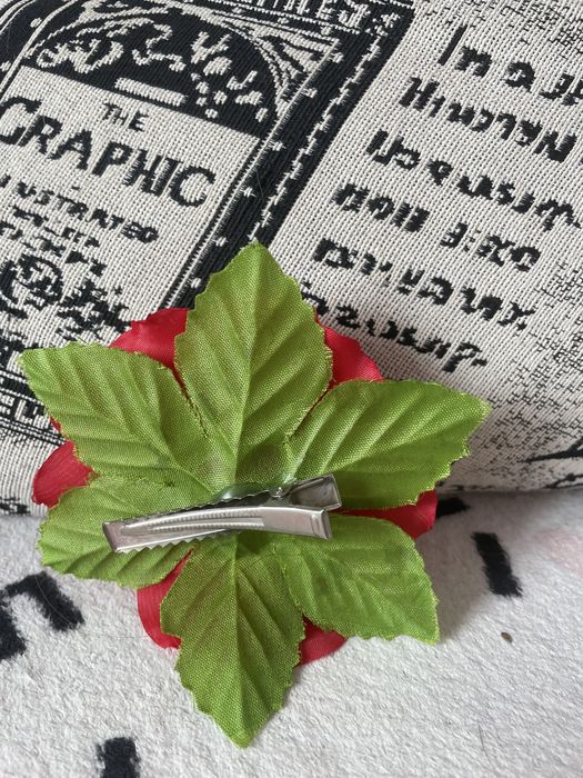 Обруч и заколка для волос