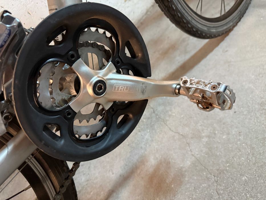 Bicicleta de Estrada  GIANT com quadro em Aluminio ALUXX