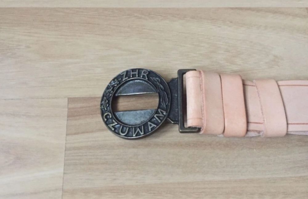 Sprzedam strój harcerski